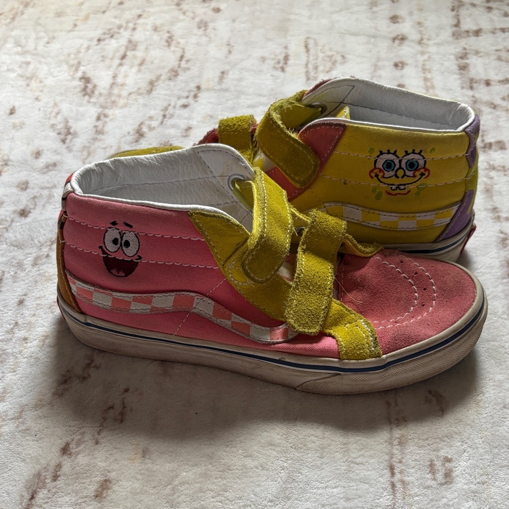 Vans Kids mid SpongeBob Sneakers - Pink and Yellow